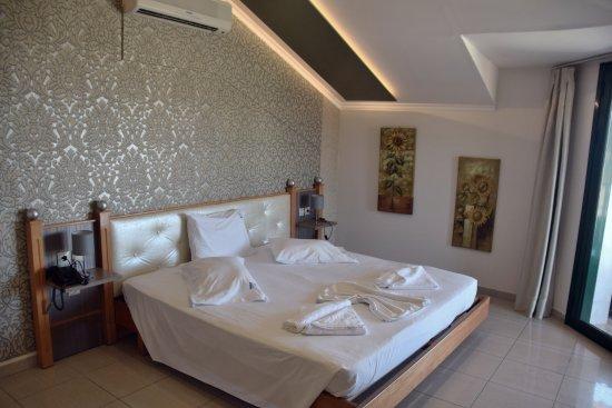 Hotel Plaza Pallas Zakynthos Grecia 2 Oferte De La 604 Eur Pers