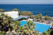 Kamari Beach