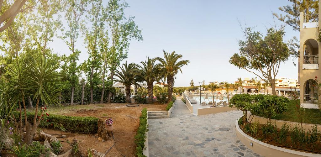 Hotel Porto Platanias Village Resort Creta Grecia